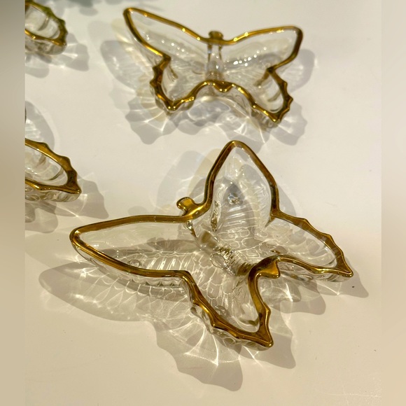 Vintage Butterfly Trinket Dish Set of 4 - Picture 3 of 12